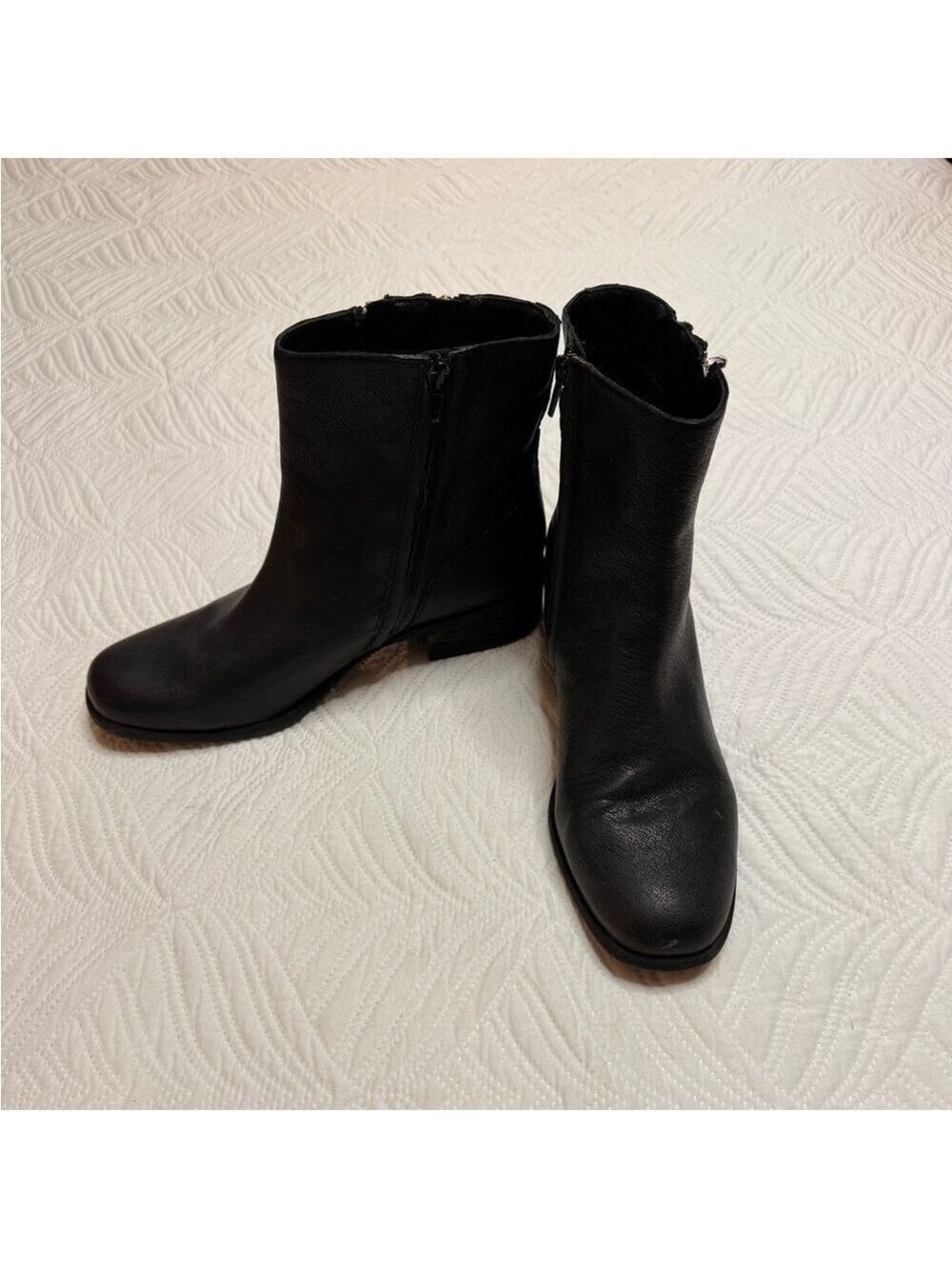 Lucky Brand Branardi Women’s Black Leather ankle Boots. Size 10
